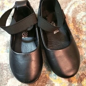 Kenneth Cole toddler black ballet flats